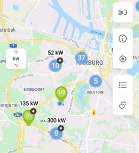 Eine App zeigt an, wo Ladesäulen vorhanden sind
